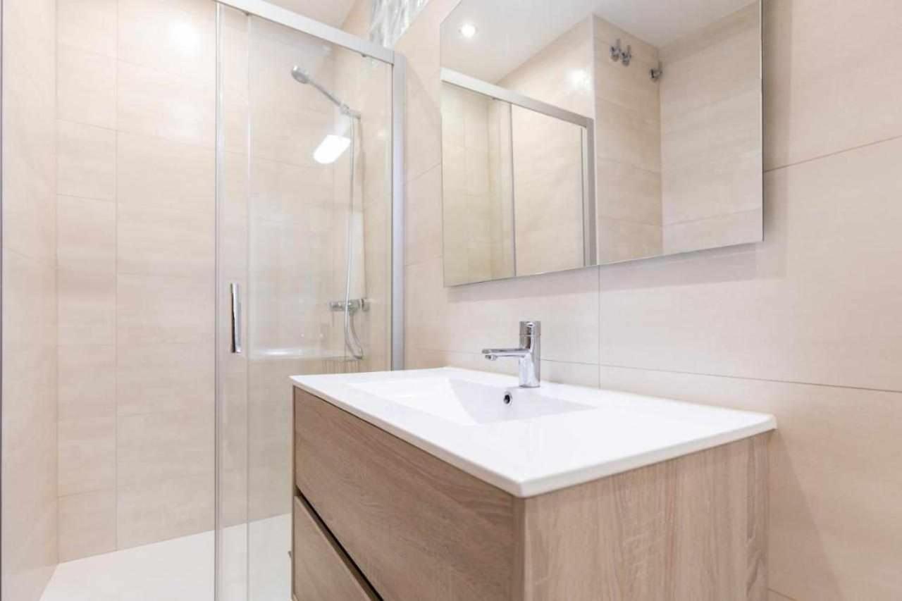 Apartamento Casc Antic Sl Sabater 4 *